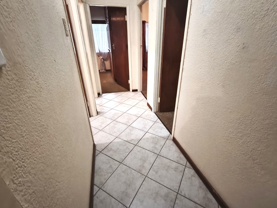 3 Bedroom Property for Sale in Lochnerhof Western Cape